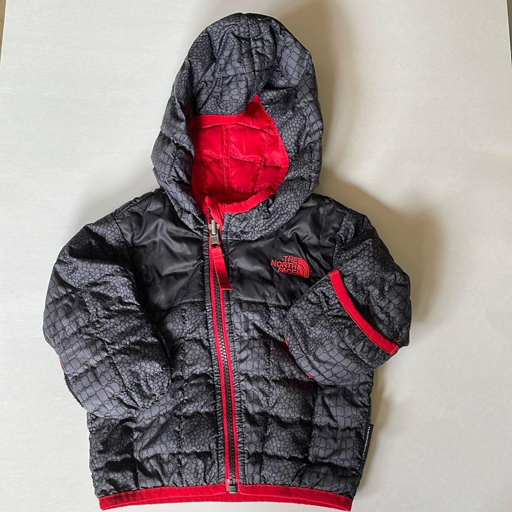 The North Face Baby Puffer Jacket in Red & Gray, 3-6 mos